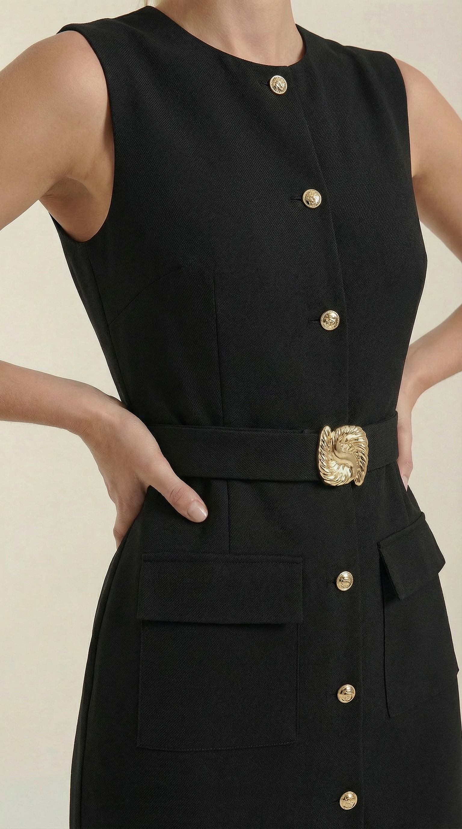 Vestido Midi Arlene con Botones Dorados
