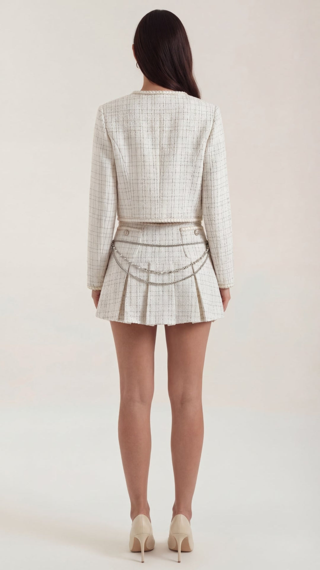 Conjunto Doris de Chaqueta Tweed Corta y Minifalda Plisada