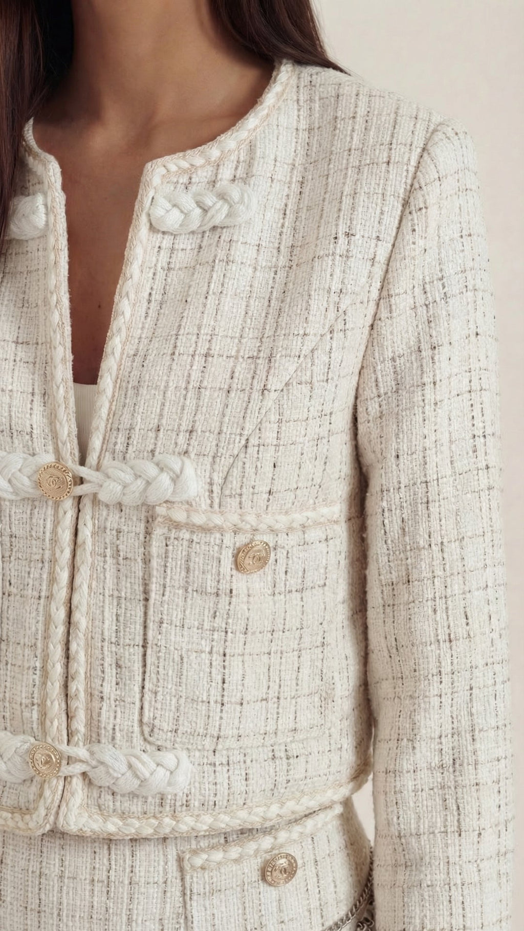 Conjunto Doris de Chaqueta Tweed Corta y Minifalda Plisada