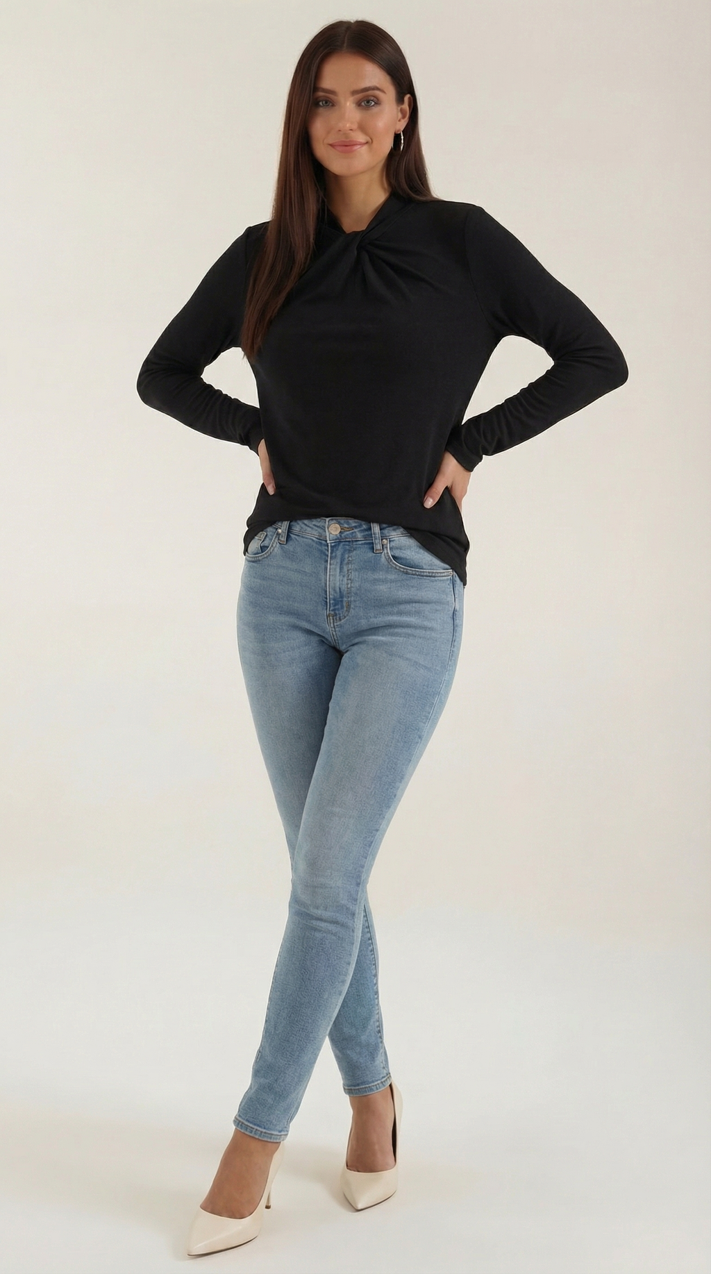 Blusa Jamie con Cuello Alto Anudado