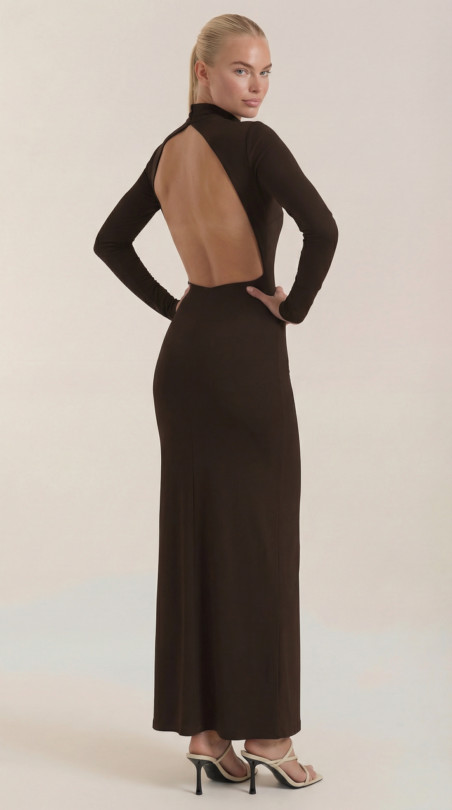Vestido Maxi Krista con Cuello Alto