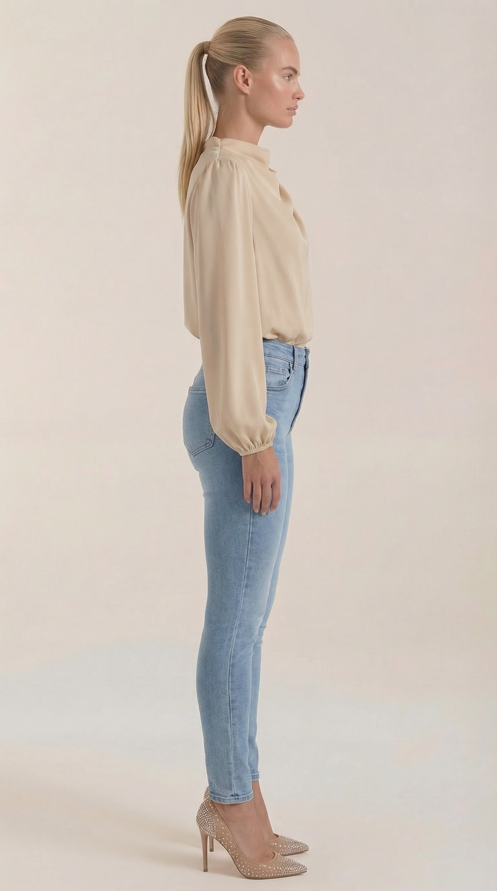 Blusa Marcia de Manga Larga Abullonada