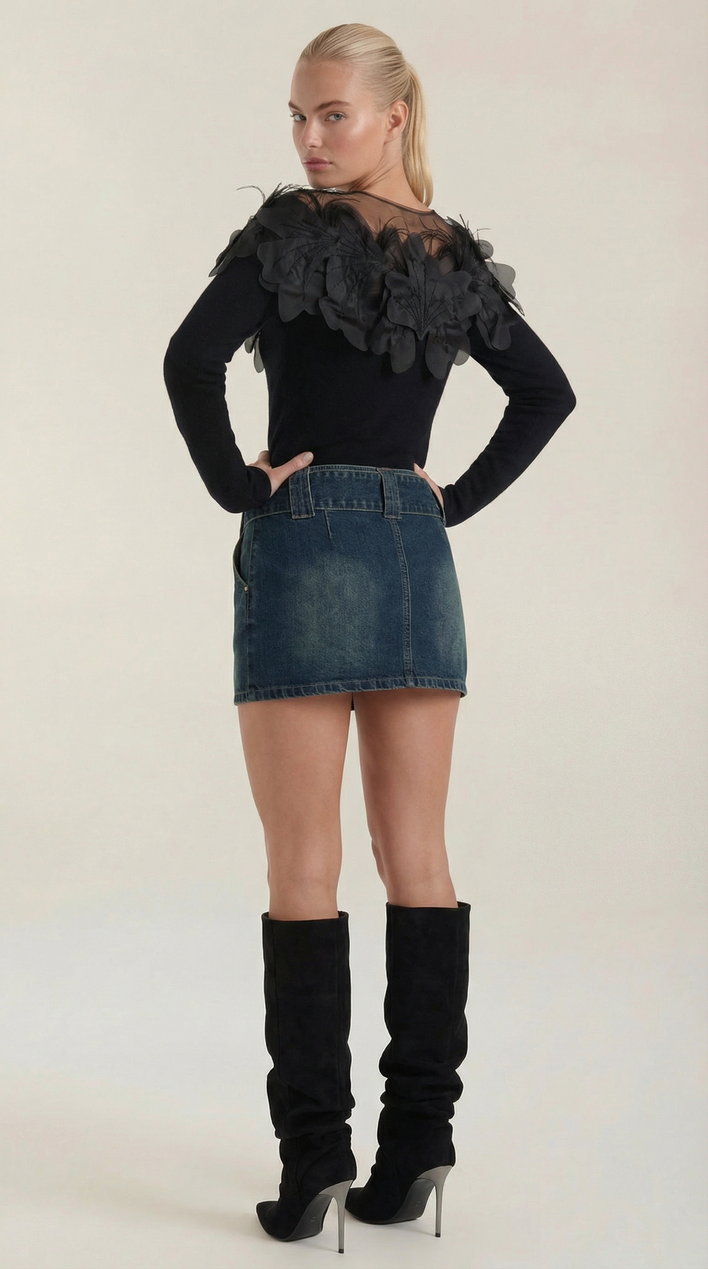 Jersey Marguerite de Punto con Plumas