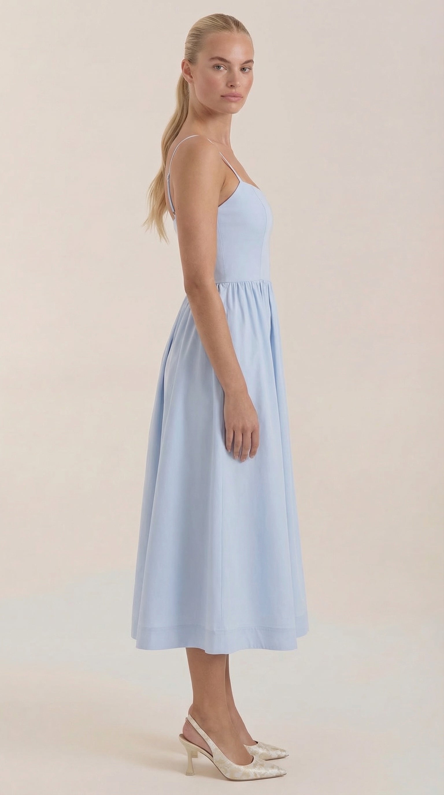 Vestido Midi Molly de Tirantes