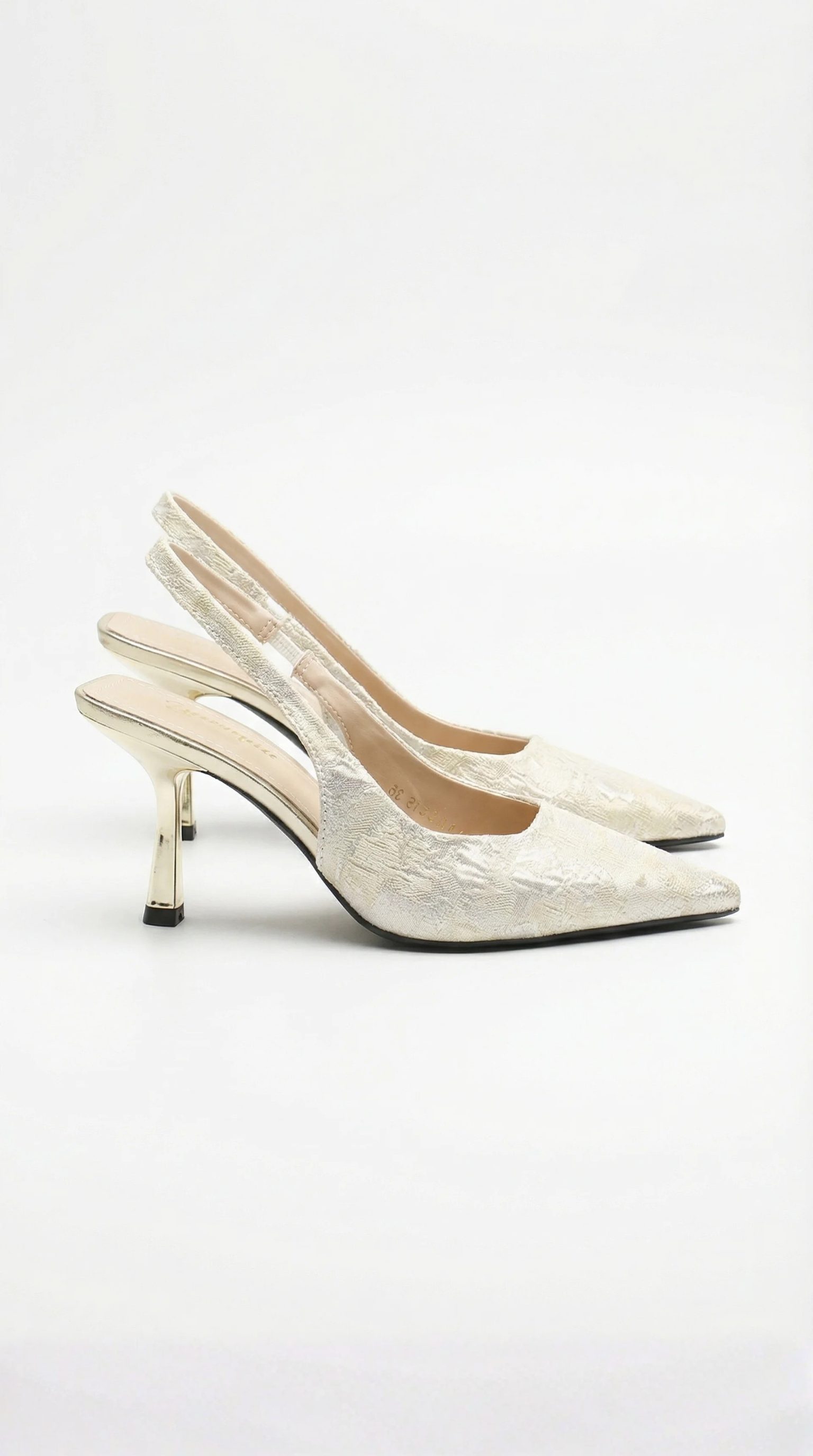 Zapatos Rachel de Punta Fina