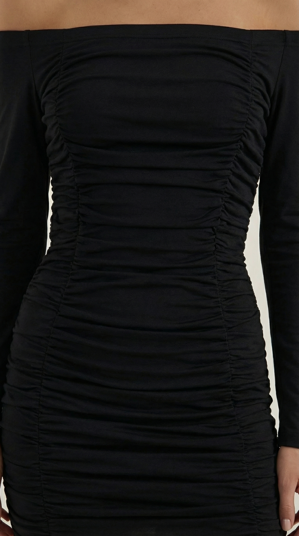 Vestido Mini Yvette con Hombros Descubiertos