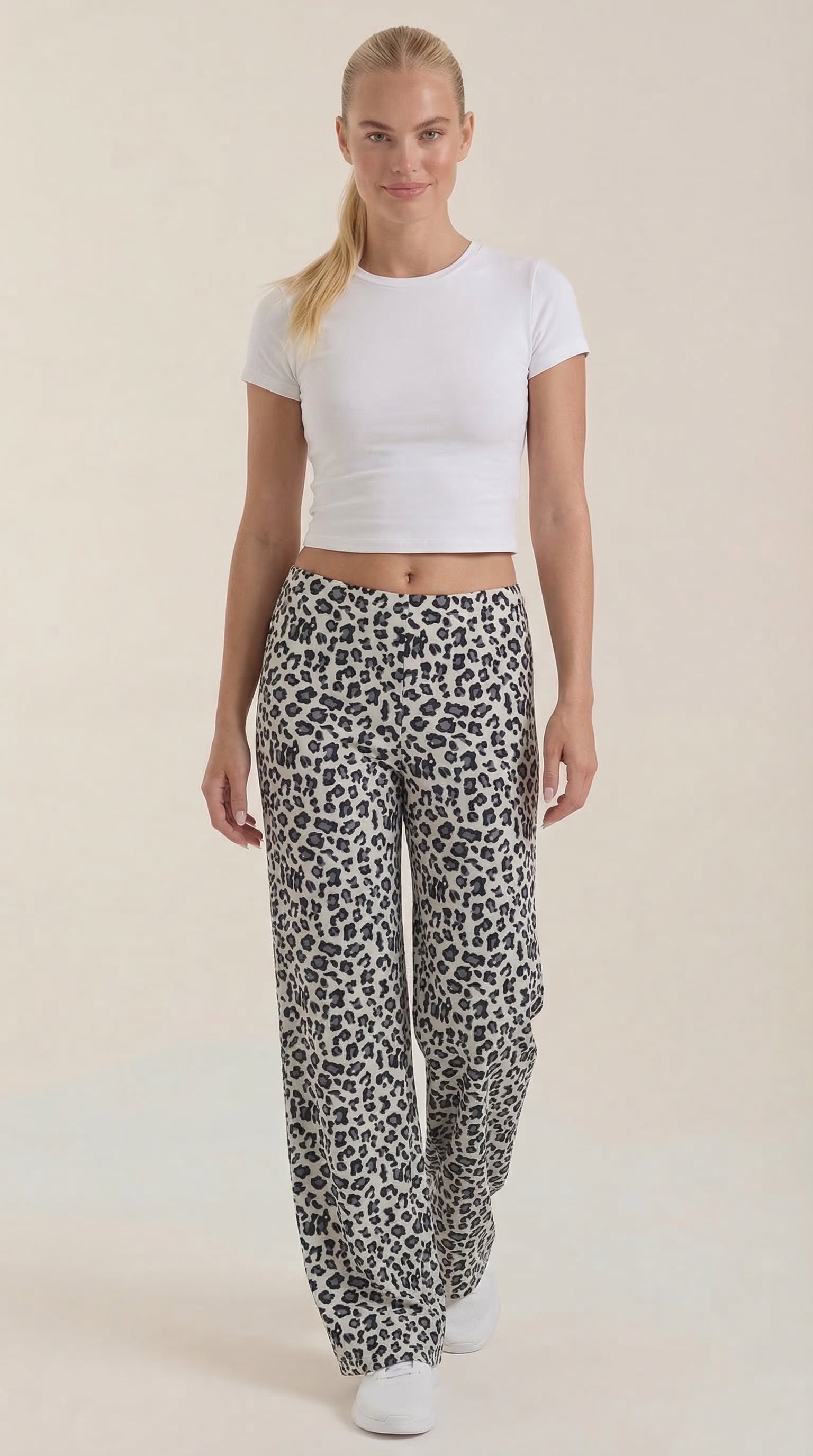 Pantalón Cleo con Estampado Leopardo