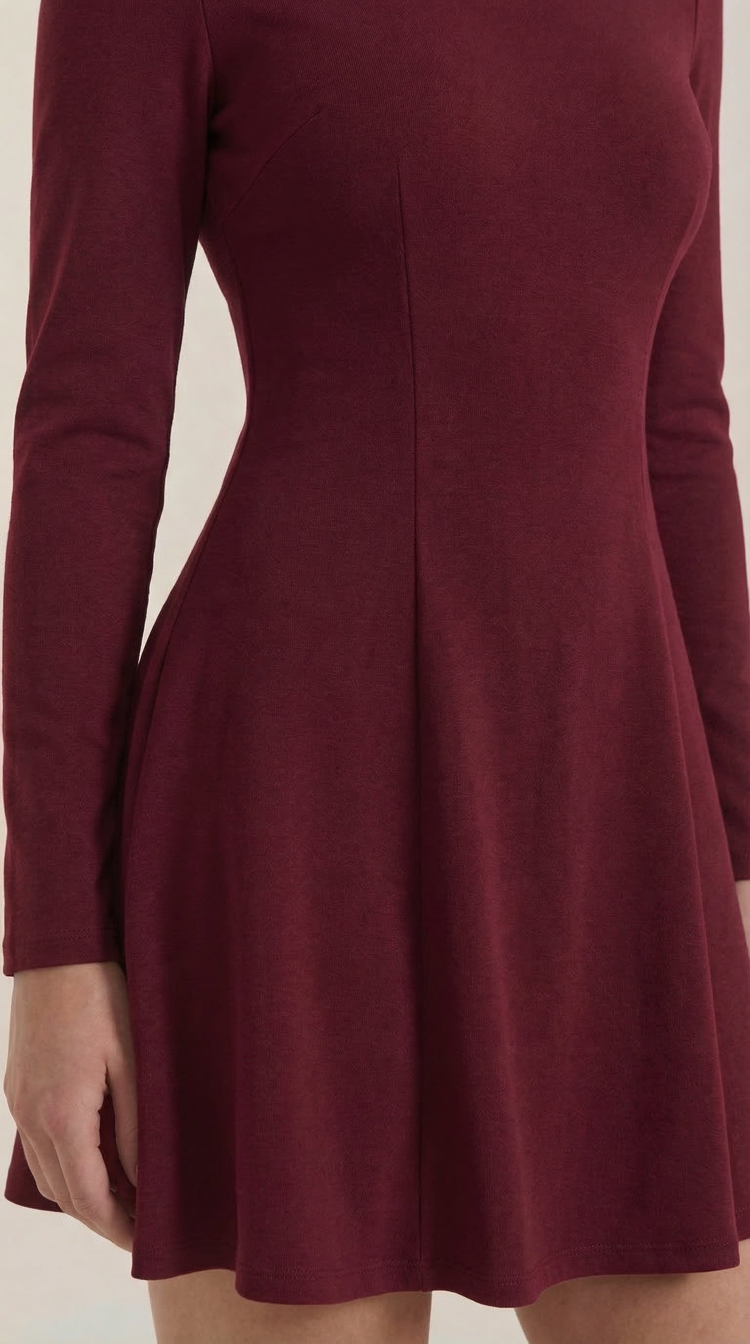 Vestido Mini Ebony con Cuerpo Entallado