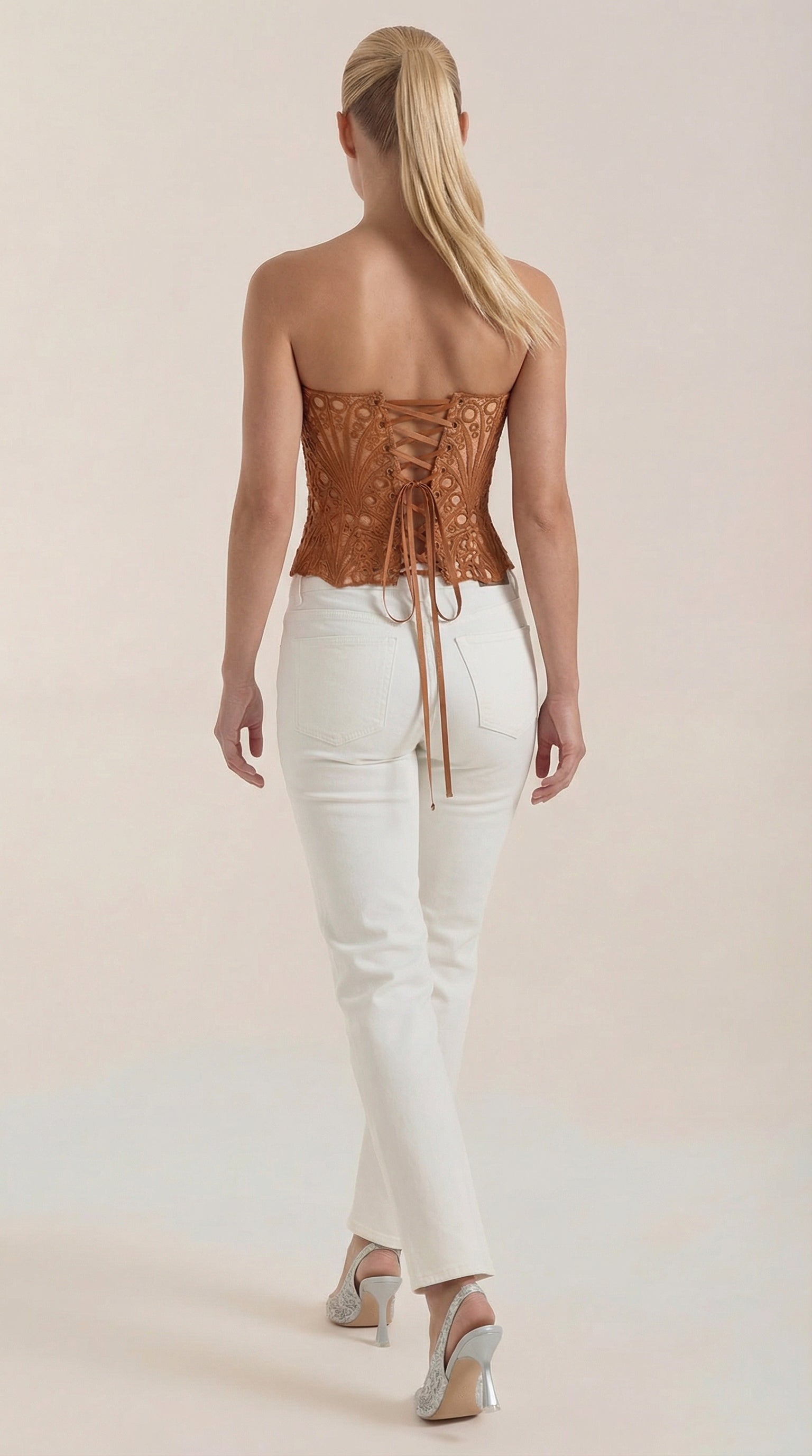 Top Corsé Robyn de Encaje sin Tirantes